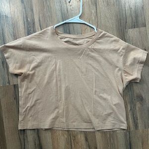 Lululemon Cates Tee size 2
